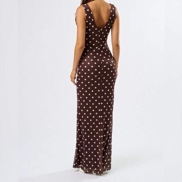 ❌SOLD OUT❌ ON THE SPOT BROWN MAXI DRESS - Picture 2 of 2